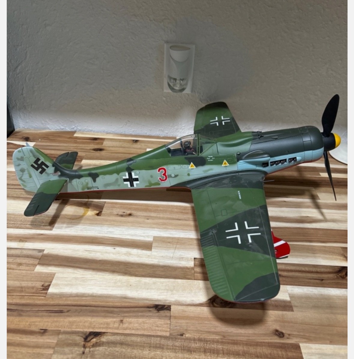 1/18 ★21st CENTURY TOYS ★フォッケウルフ 21st Century Toys: FW 190D (1:18 scale) UNBOXING - YouTube