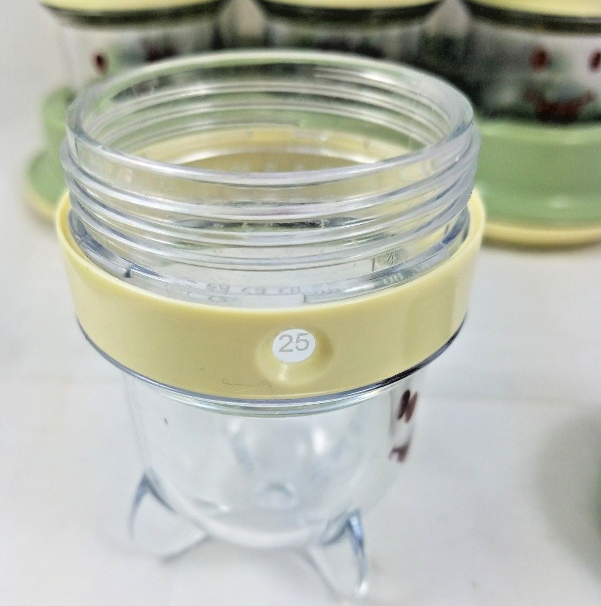 Magic Bullet Baby Bullet Date/Dial Storage Cups w/lids, trays and cookbook