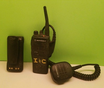 Motorola HT750 AAH25SDC9AA3AN 16CH Two Way Radio Police Fire EMS GMRS . Buy it now for 65.99