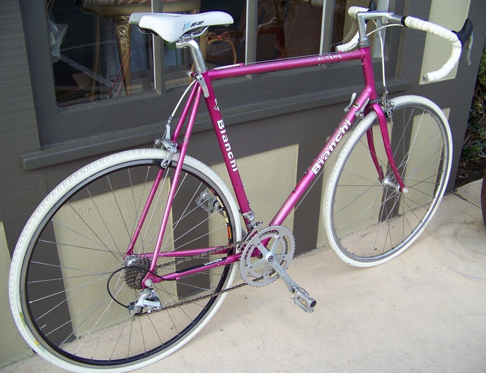 Bianchi Alfana Road Bike with Tange Lugged/Double Butted Bianchi Alfana Road Bike with Tange Lugged/Double Butted