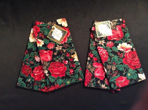 Placemats-4 & Napkins-4 & Pot Holders-3 ,Roses Tulips White Poinsettias New