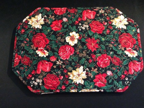 Placemats-4 & Napkins-4 & Pot Holders-3 ,Roses Tulips White Poinsettias New