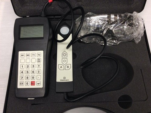 Waldmann Variocontrol Uv / Vis / Pdt Meter Measuring The Irradiation Intensity