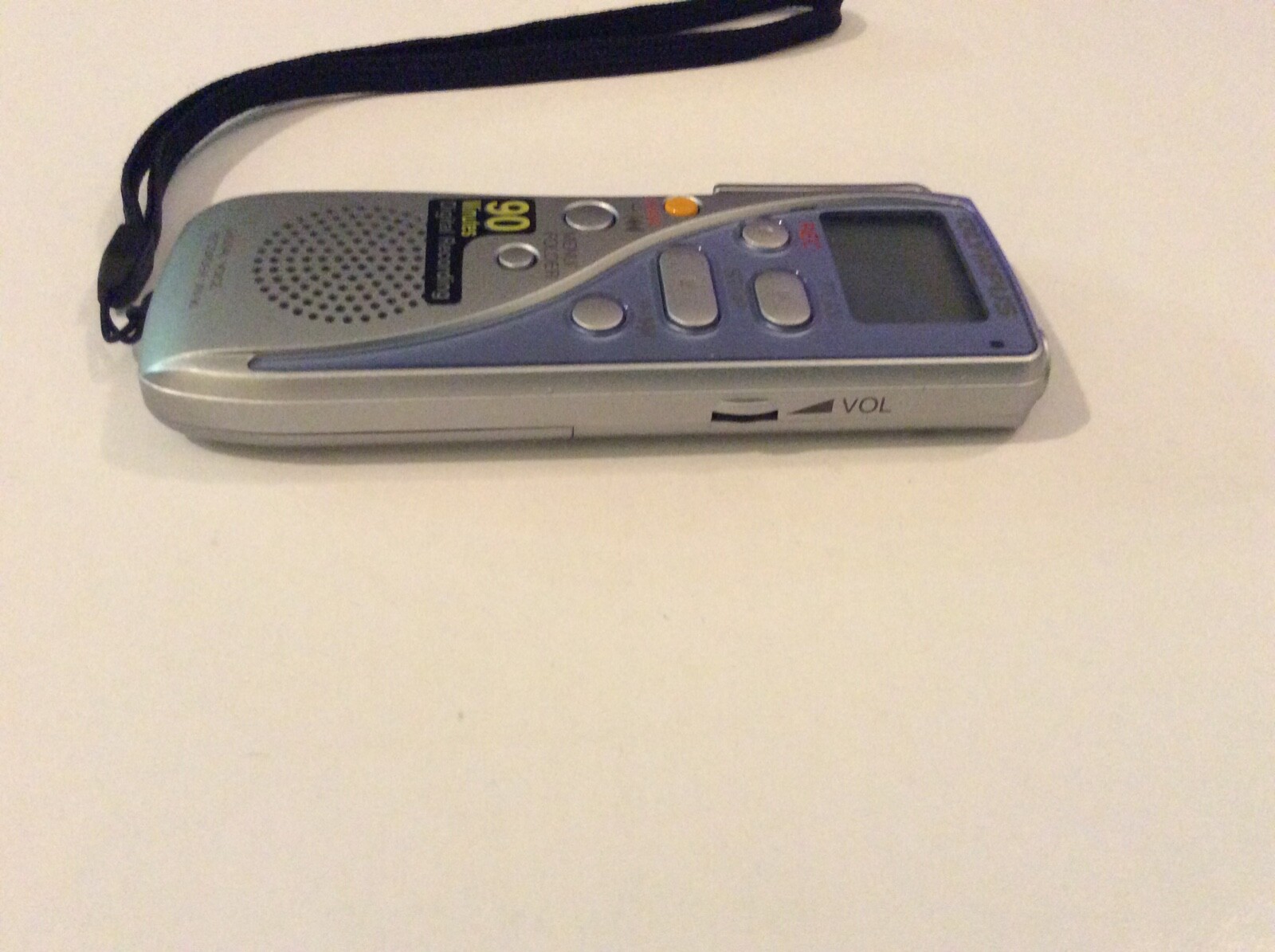 OLYMPUS DIGITAL RECORDER VN-90 WORKS