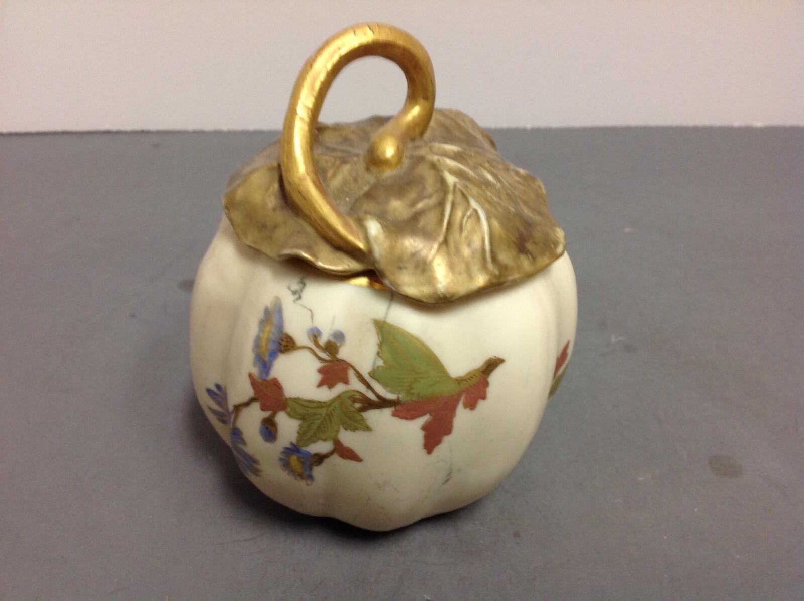 ANTIQUE ROYAL Worcester porcelain  Punkin unique
