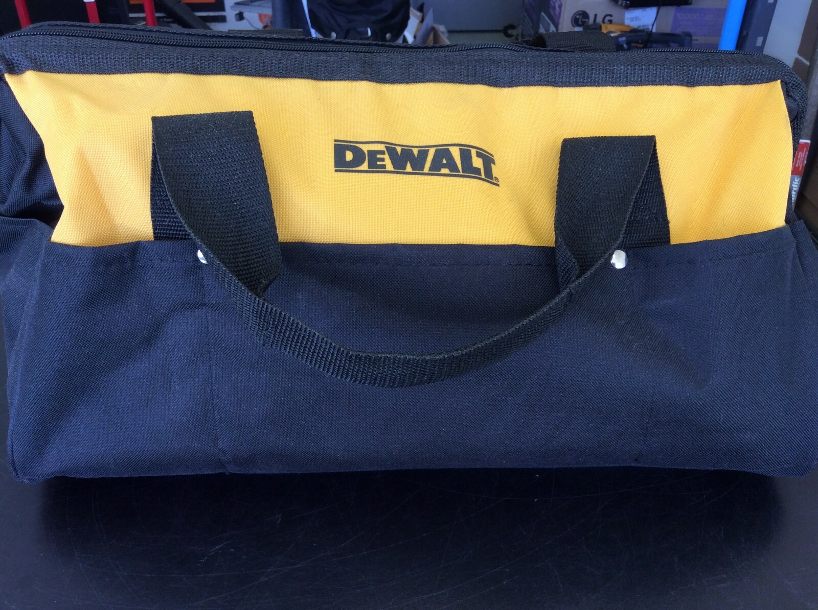 GENUINE DEWALT HEAVY DUTY CANVAS MULTI TOOL BAG 19 X 11.