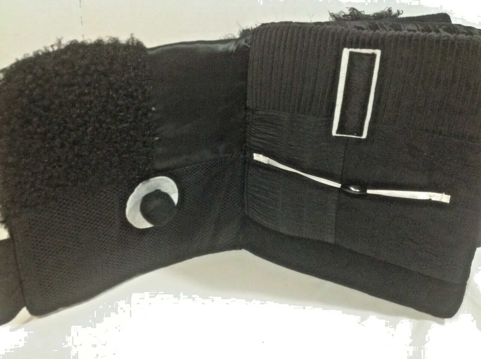 Abilitations Feelyz number book texture special needs tactile black white