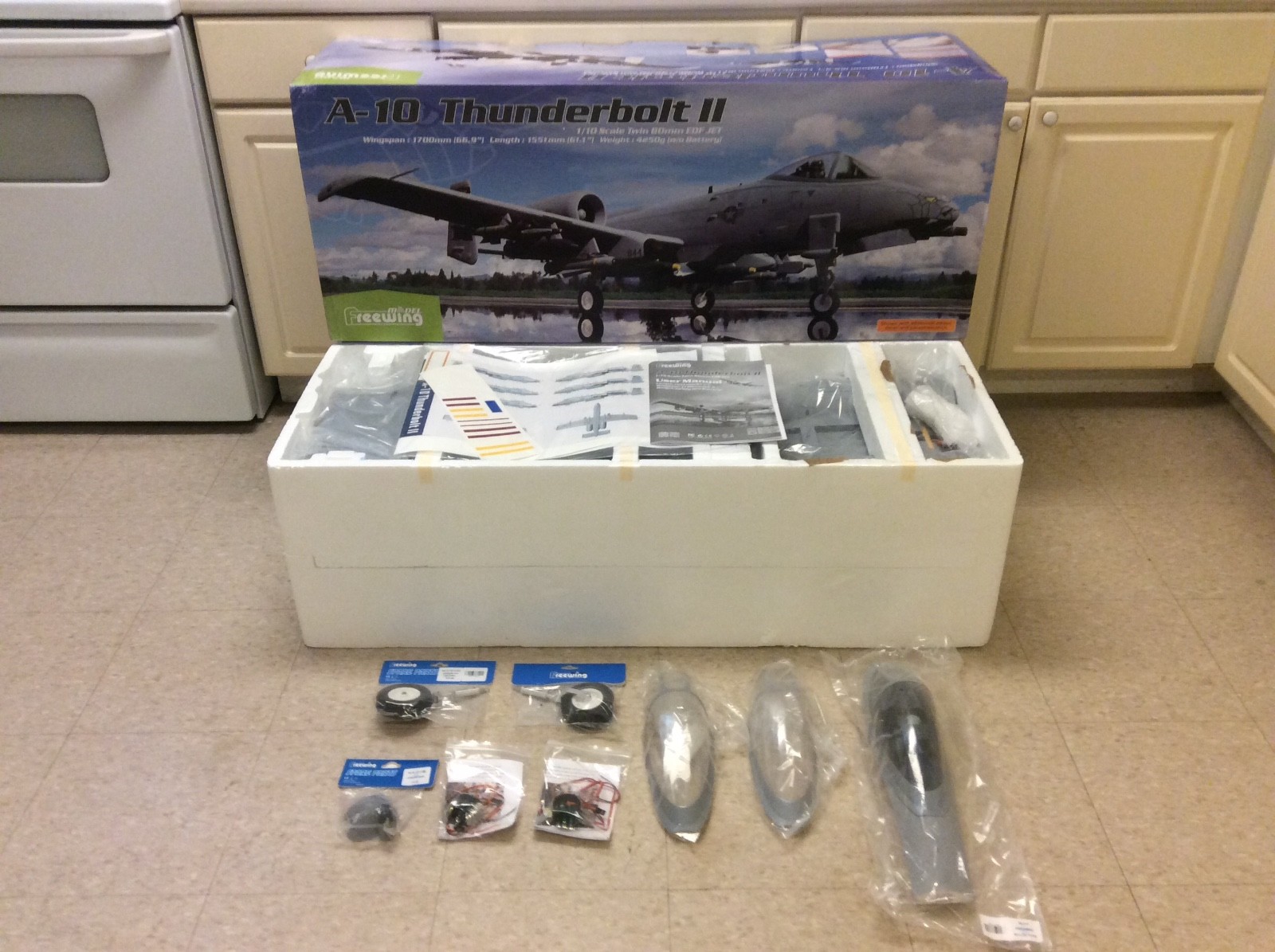 Freewing A-10 80mm Thunderbolt ll w Spare & Upgrade Parts! (PNP)