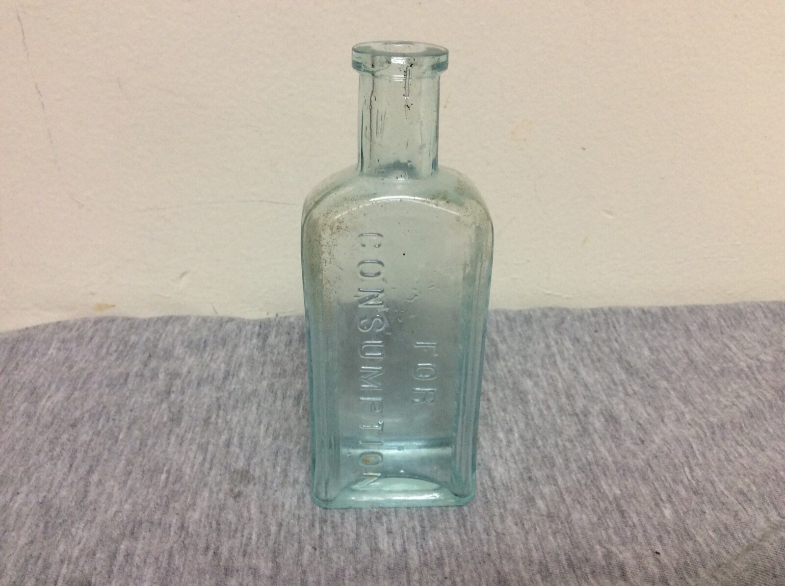 Antique Piso’s Light Blue Cure For Consumption Hazeltine & Co. Medicine Bottle