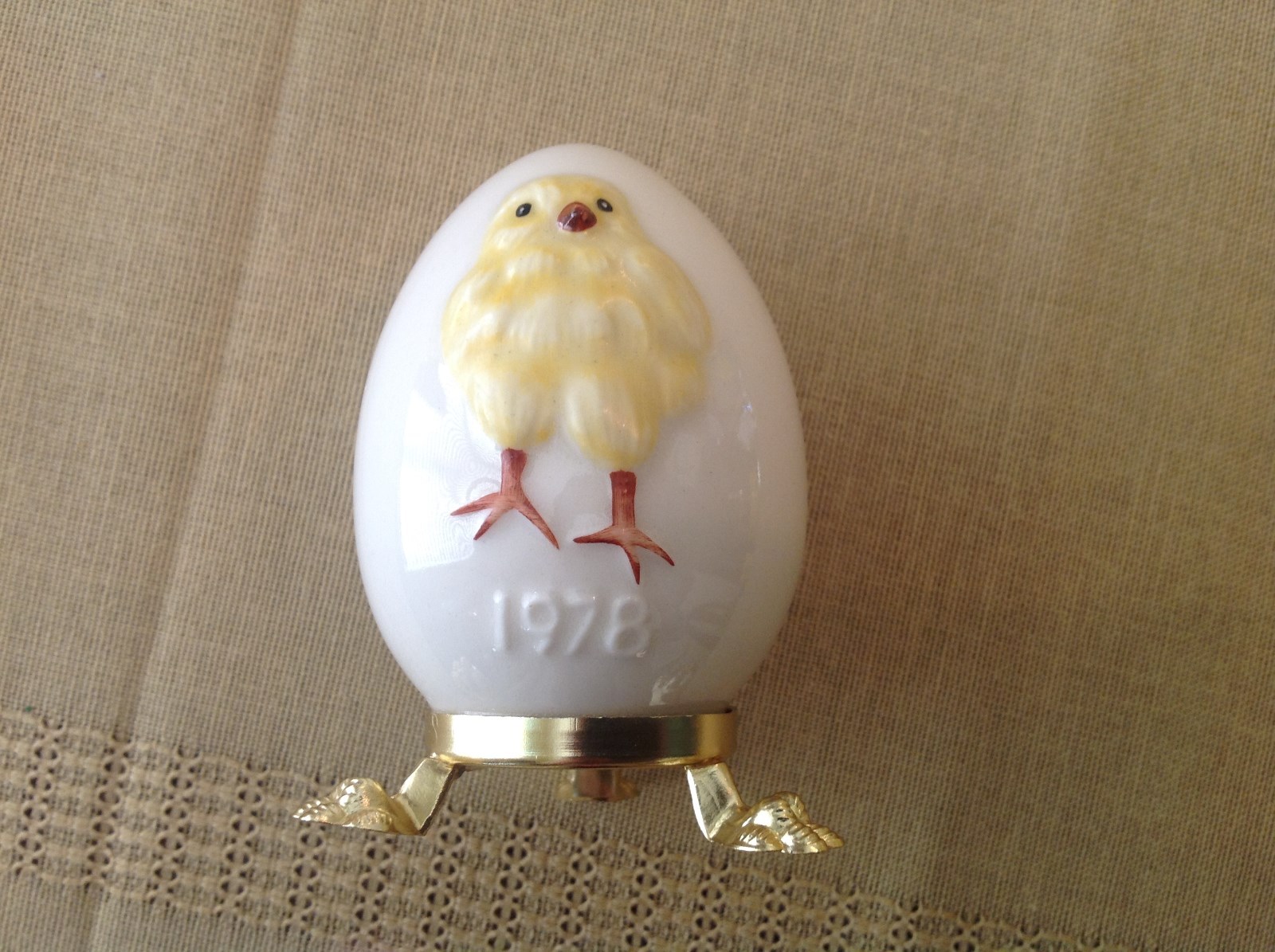 2 VINTAGE GOEBEL ANNUAL EASTER EGGS 1978 & 1979 MADE IN WESTERN GERMANY