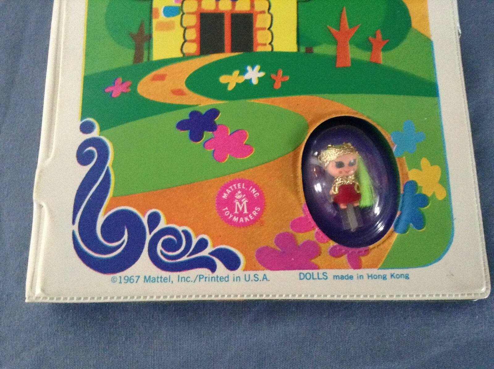 VINTAGE 1967 MATTEL MINI KIDDLES POPUP FAIRYTALE CASTLE WITH PRINCESSA MINI DOLL