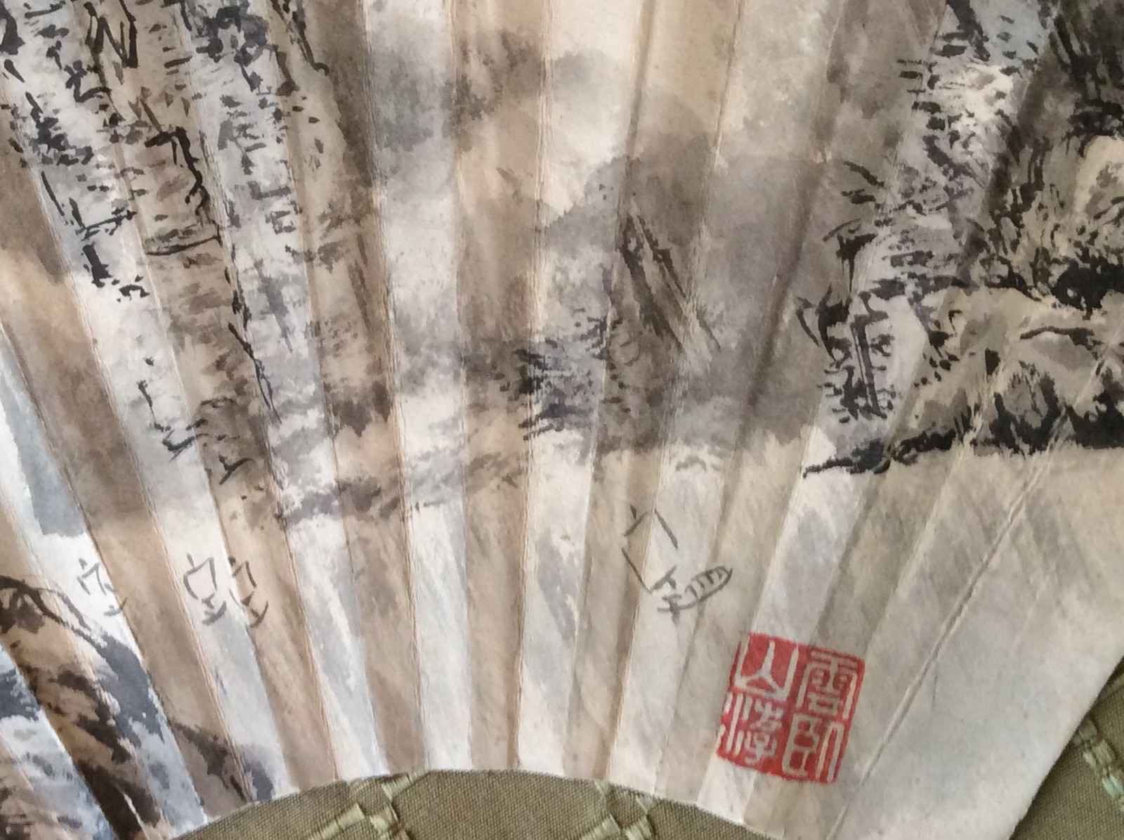 pair  of fan hand painting  ( post 1920 )
