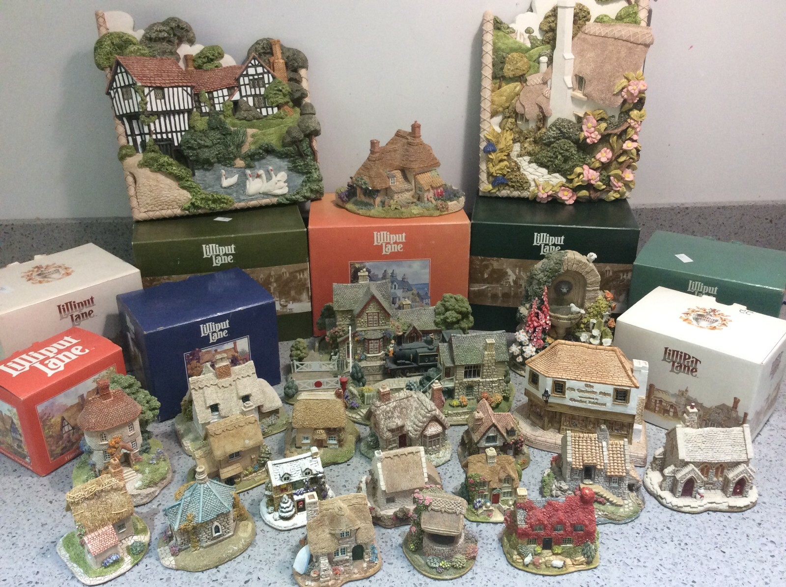 リリパットレーン THE FLOWER BASKET Lilliput Lane - The