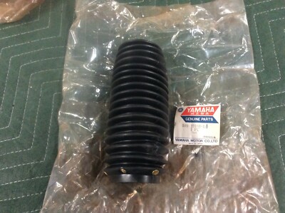 GENUINE YAMAHA PARTS FORK BOOT YZ400 76 IT400 76 TT500 77 XT500 77 509-23191-L0