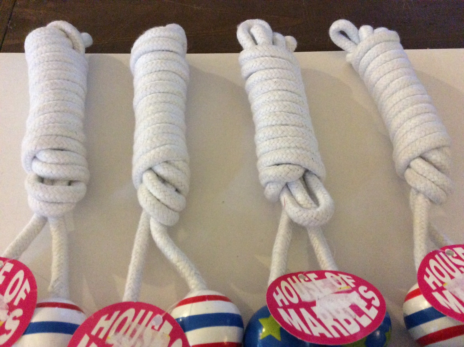 LOT OF 4 HOUSE OF MARBLES WOOD HANDLES JUMP ROPES NEW
