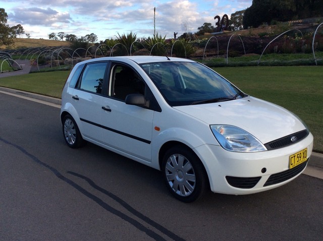 Ford fiesta 2004