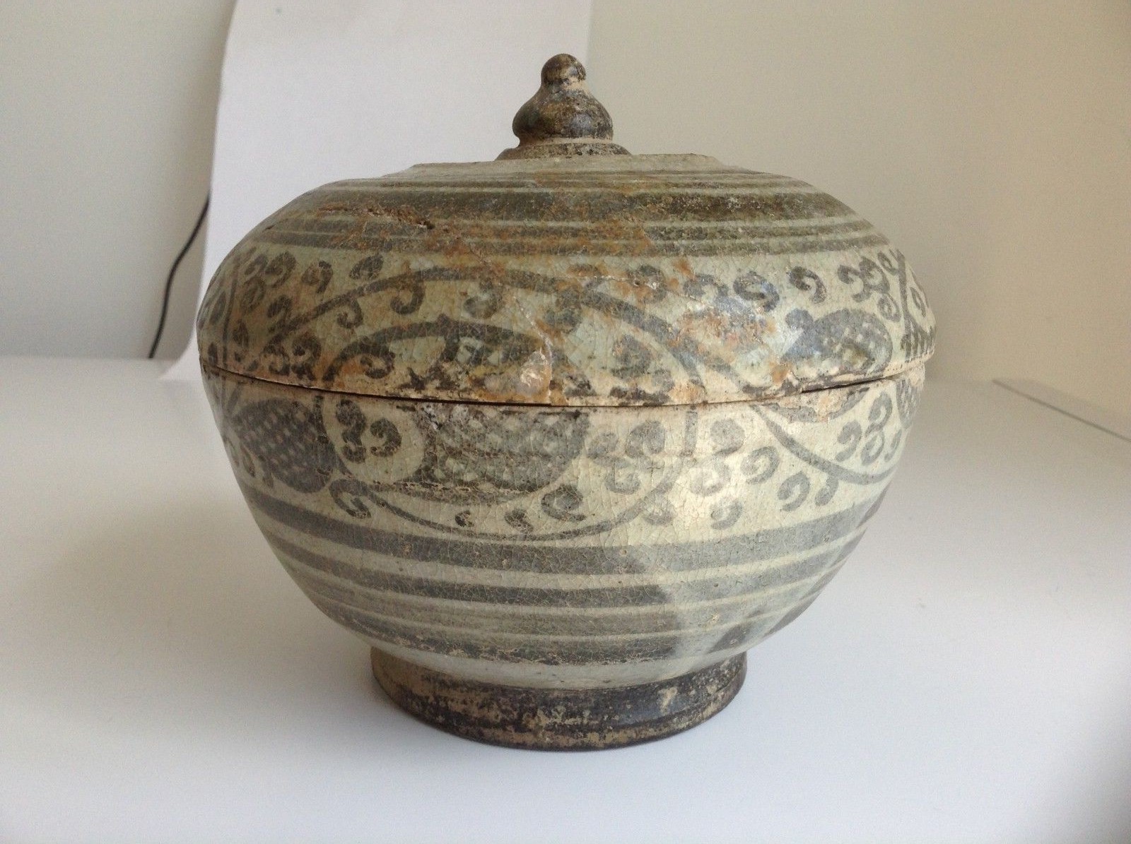 Sukhothai Stoneware Covered Bowl With Hand Painted Scrolls Pattle