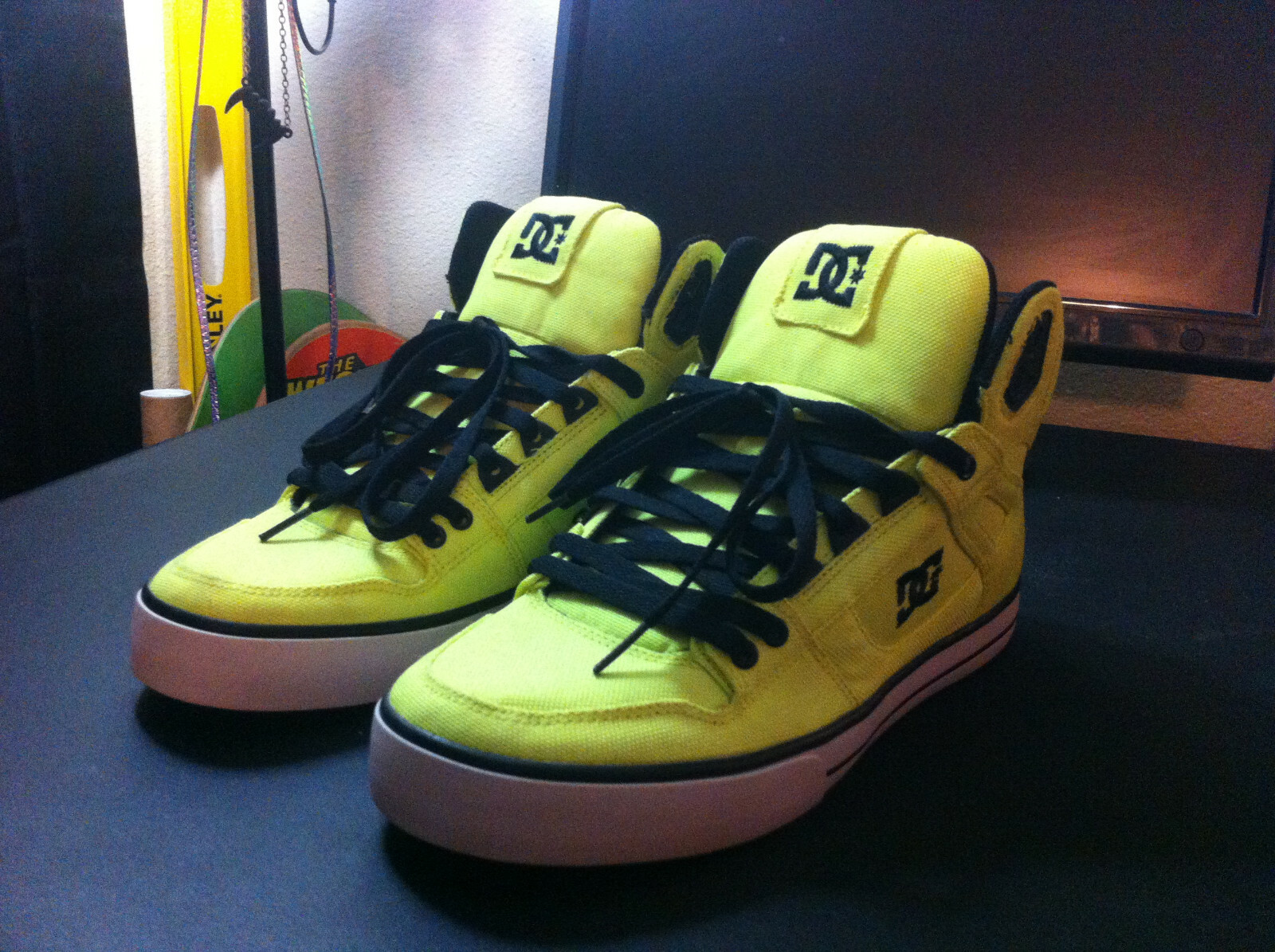 dc shoes lime green