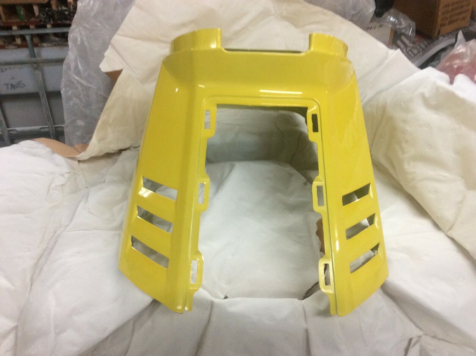 GENUINE YAMAHA PARTS SIDE COVER CE50 RIVA JOG 1986-1987 27V GENUINE YAMAHA PARTS SIDE COVER CE50 RIVA JOG 1986-1987 27V