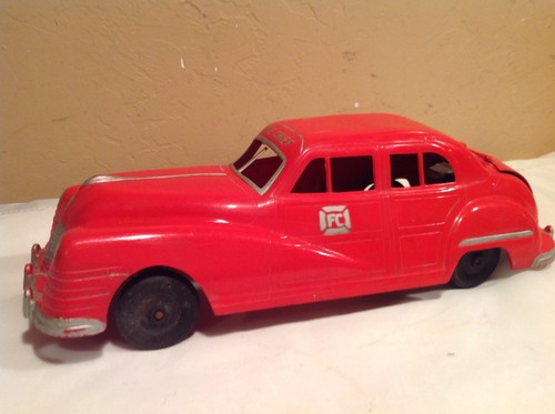 Vintage 1940's Irwin Plastic 12