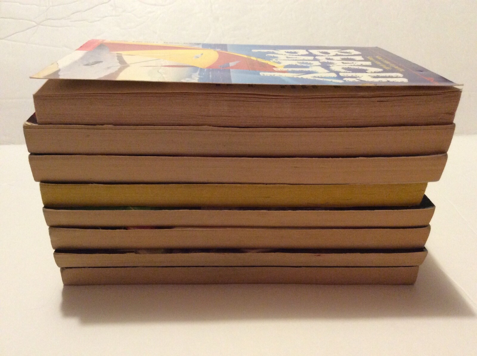 LOT OF 8 BOOKS R.L. STINE FEAR STREET / FEAR STREET NIGHTS / BEACH PARTY