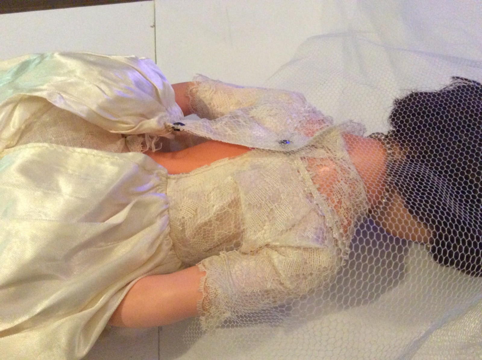 VINTAGE BRIDE HARD PLASTIC DOLL 19”