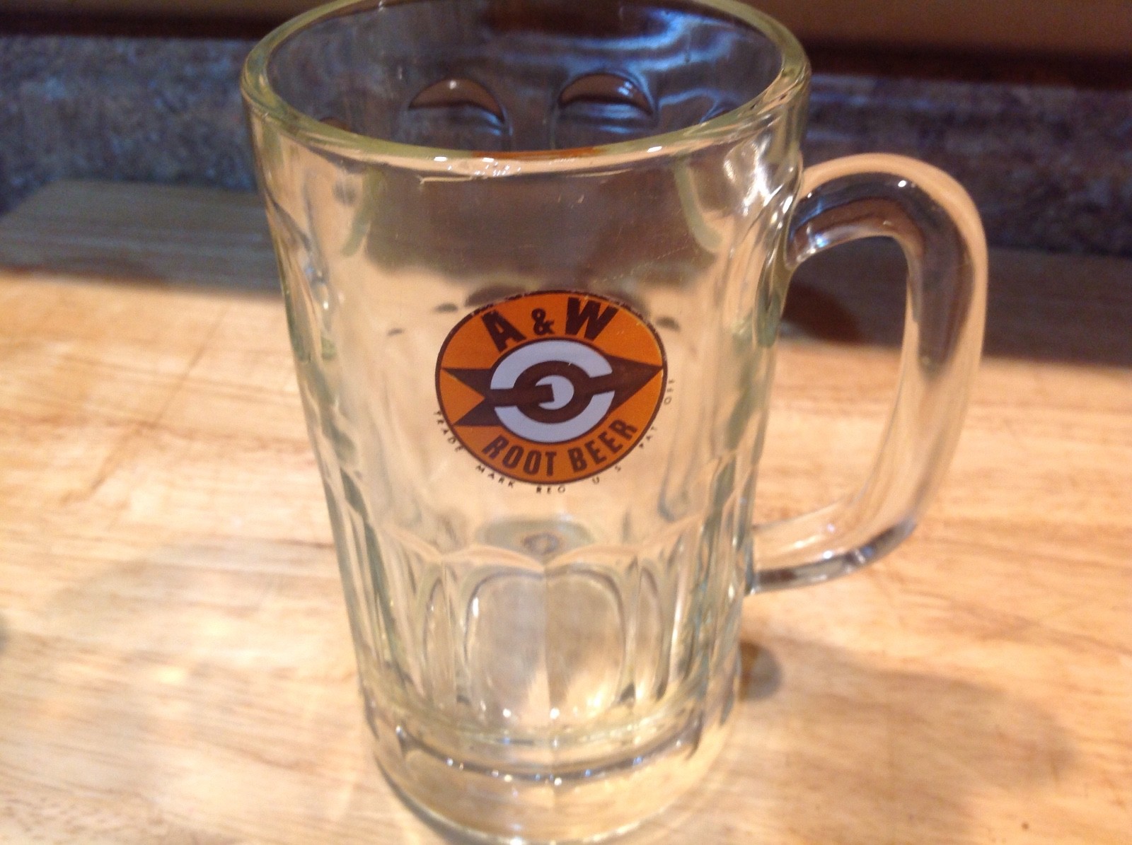 Vintage A & W  BULLSEYE ARROW Logo Root Beer Soda 6