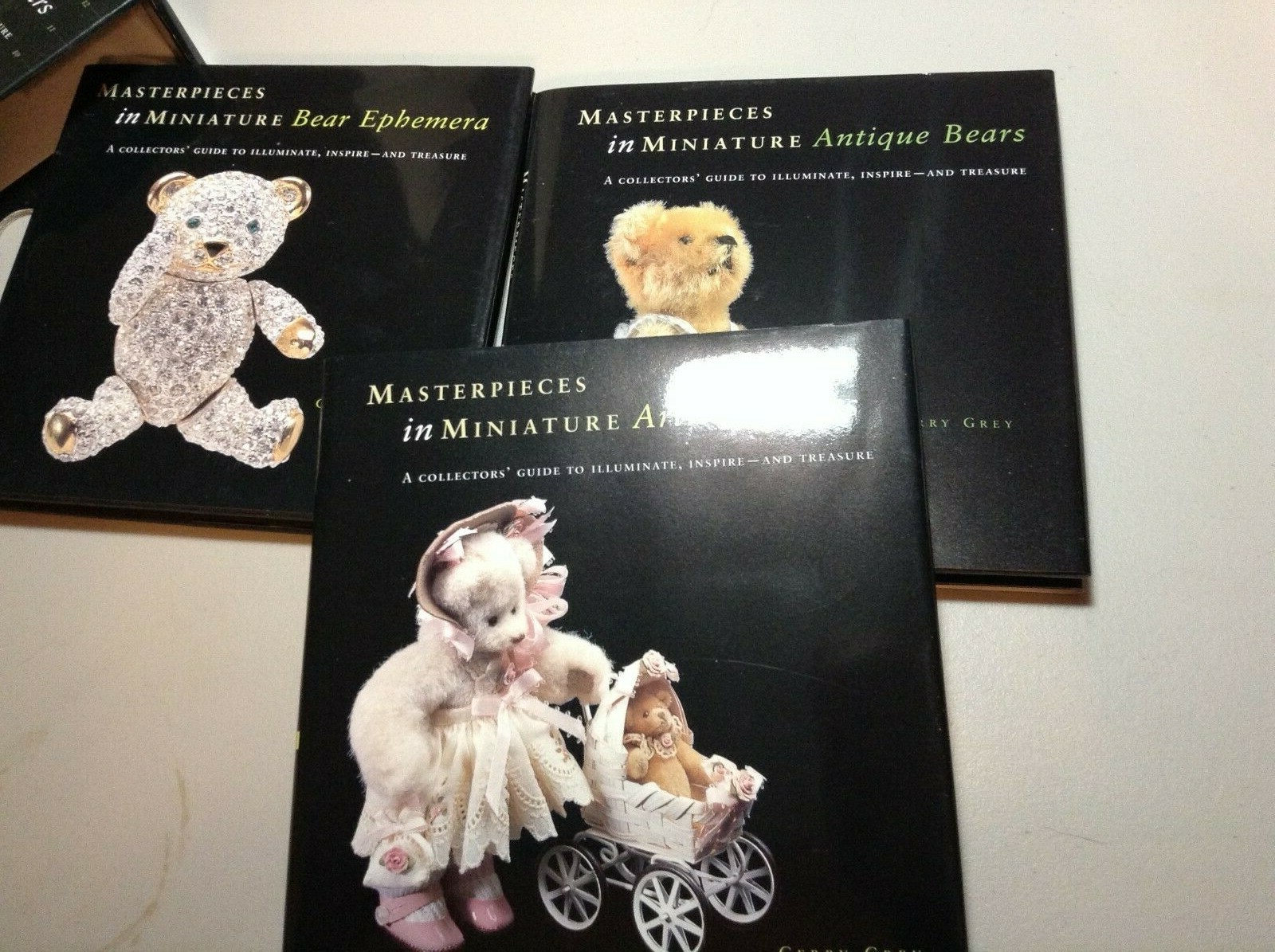 Barrons Masterpieces in Miniature Teddy Bears Three Book Set New
