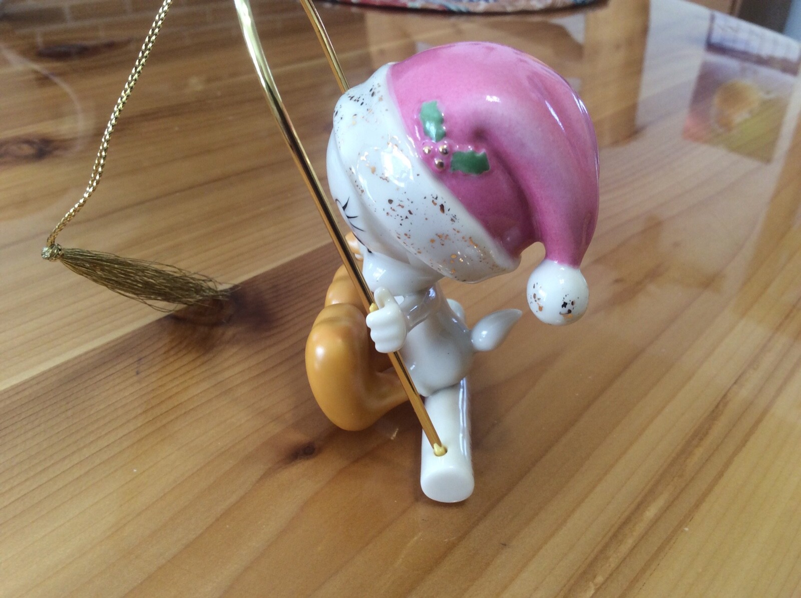 2000 Lenox Warner Bros. Looney Tunes Tweety BIRD Swings  into Christmas Ornament