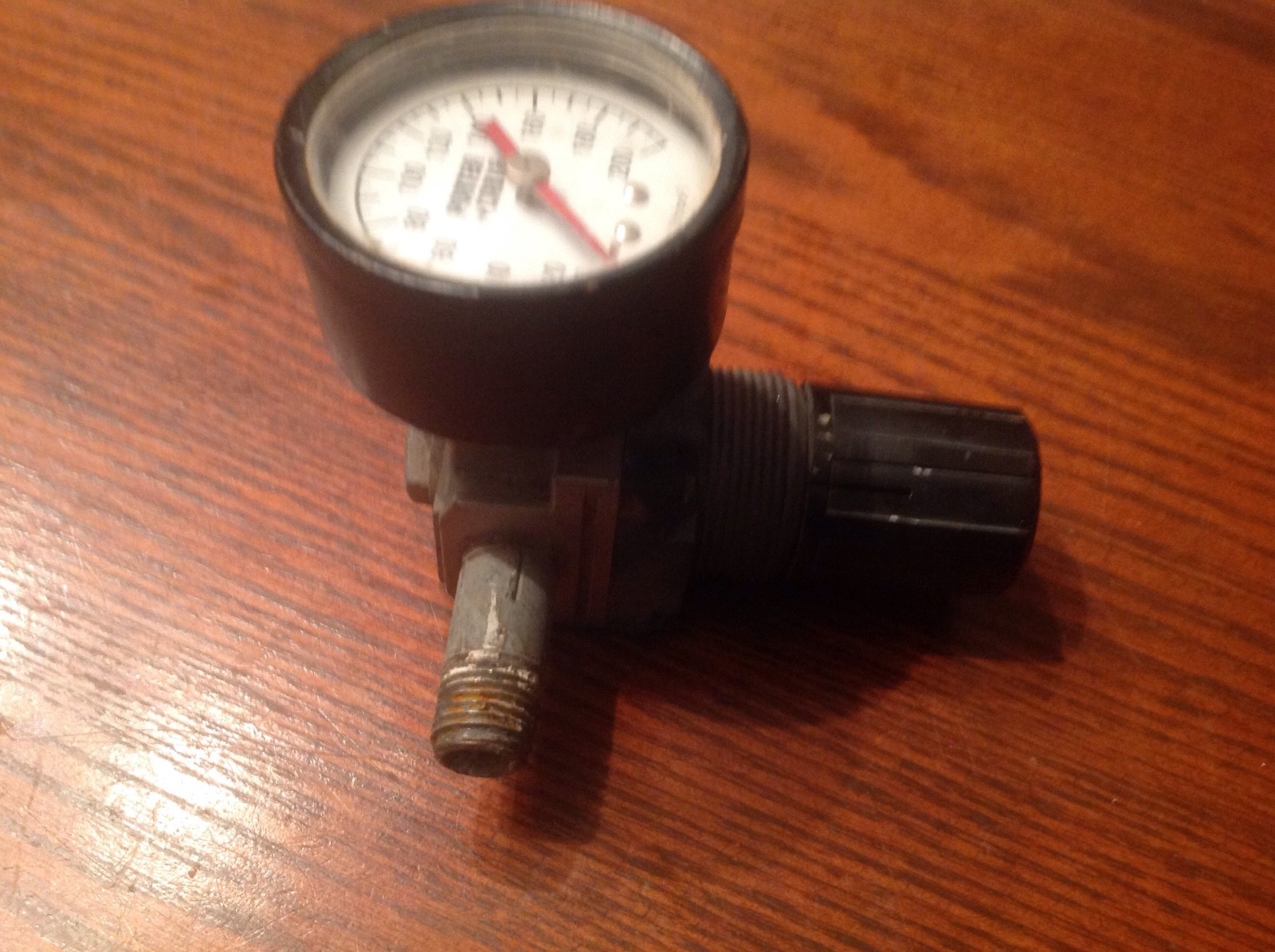 Porter Cable pressure valve,Showing up to 200 psi.