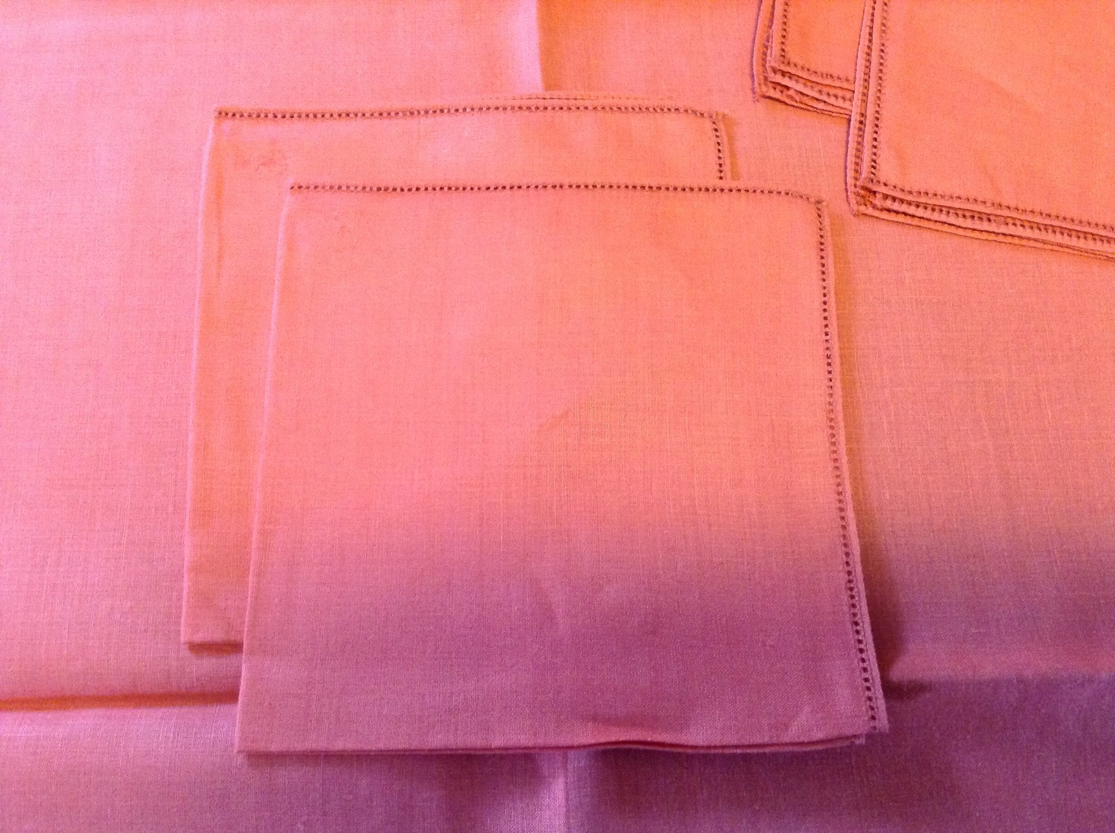 Vintage Antique Card Table Irish Linen Set Table Cloth & Set of 4 Napkins