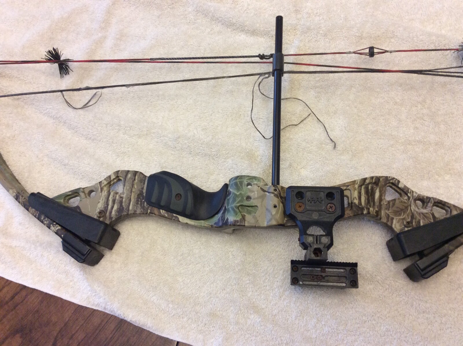 BTR Buckmasters compound bow