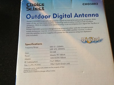 OUTDOOR DIGITAL ANTENNA!  20db GAIN.  EASY INSTALLATION!  FAST SHIPPING! GREAT!