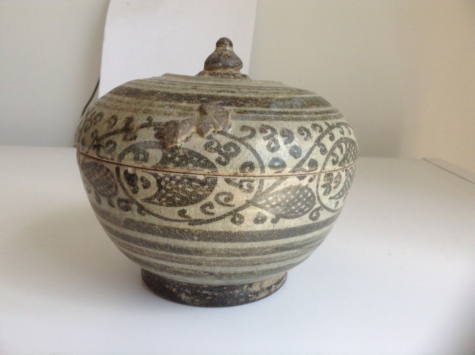 Sukhothai Stoneware Covered Bowl With Hand Painted Scrolls Pattle