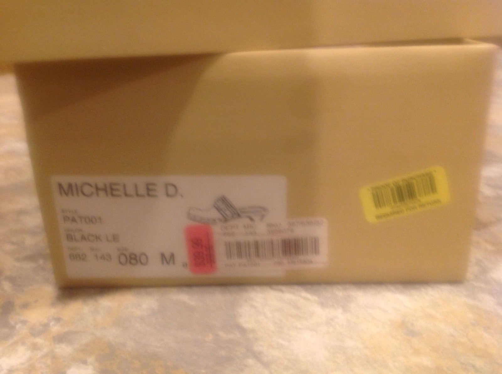 Michelle D Shoes Size 8M Black Leather Mules Slide Heels