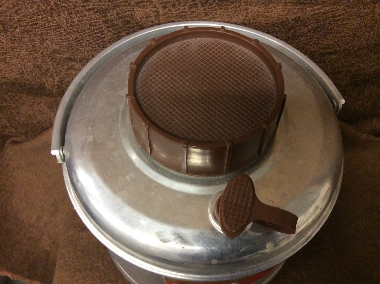 Vintage Poloron 1 gallon Featherflite  Vacucel Insulated All Aluminum Jug W/Cup