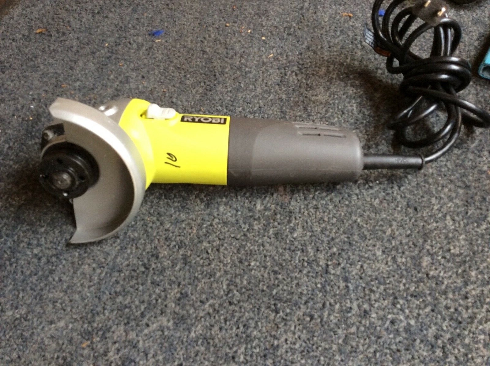 Ryobi 5.5 Amp Corded 4-1/2 in. Angle Grinder LIGHTLY USED, WORKS PERFECT!
