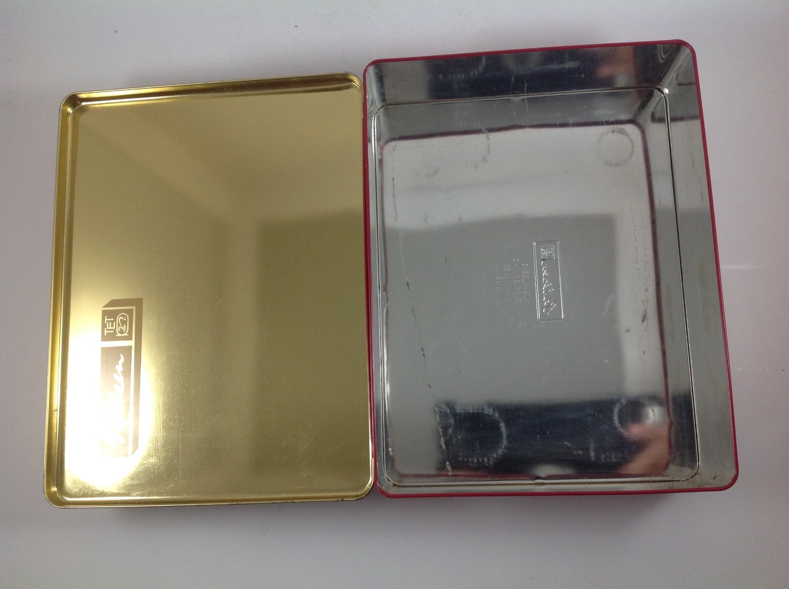 Vintage French Kids Leibniz Butter Cakes Tin Sign Metal Box.