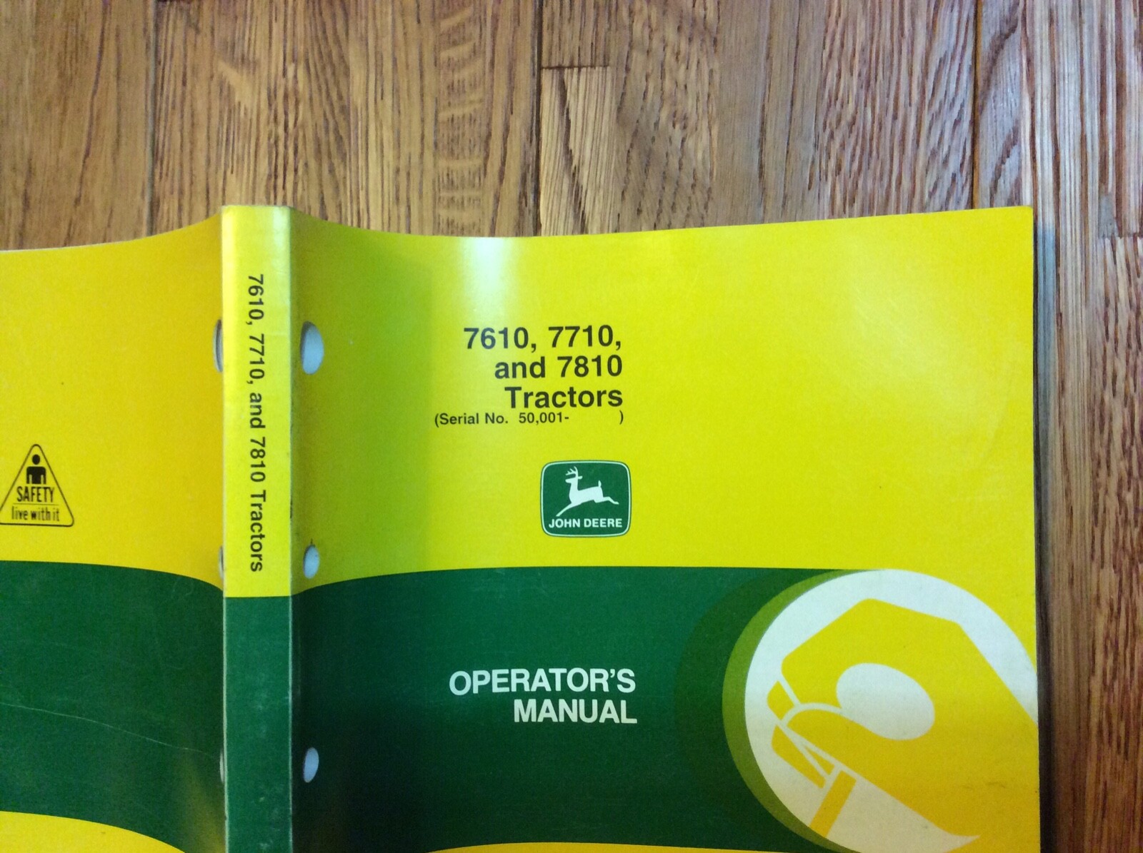 John Deere 7610, 7710, 7810 Tractors Operators manual OMAR178352