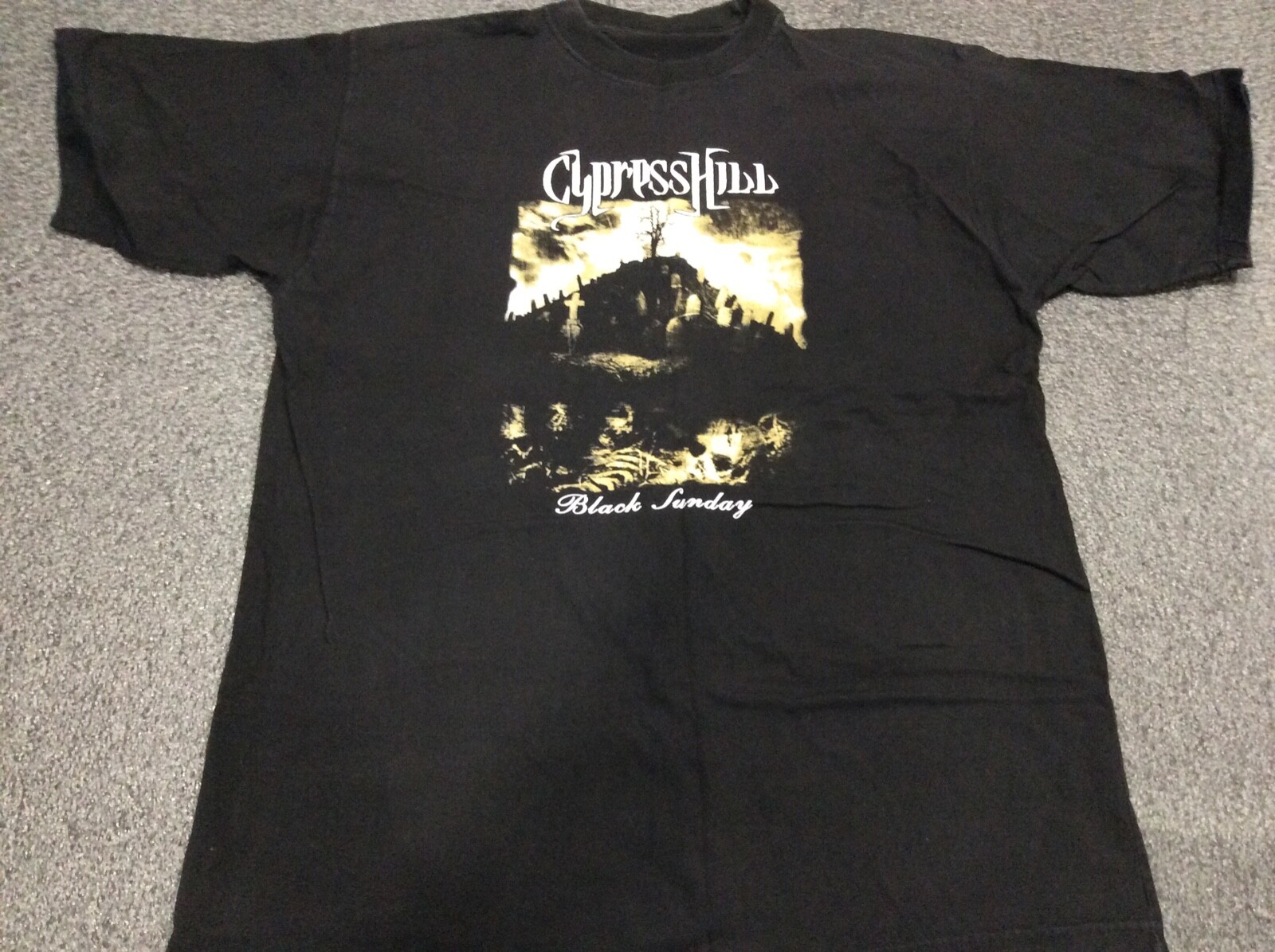 Cypress Hill - Black Sunday T-Shirt Cypress Hill - Black Sunday T-Shirt