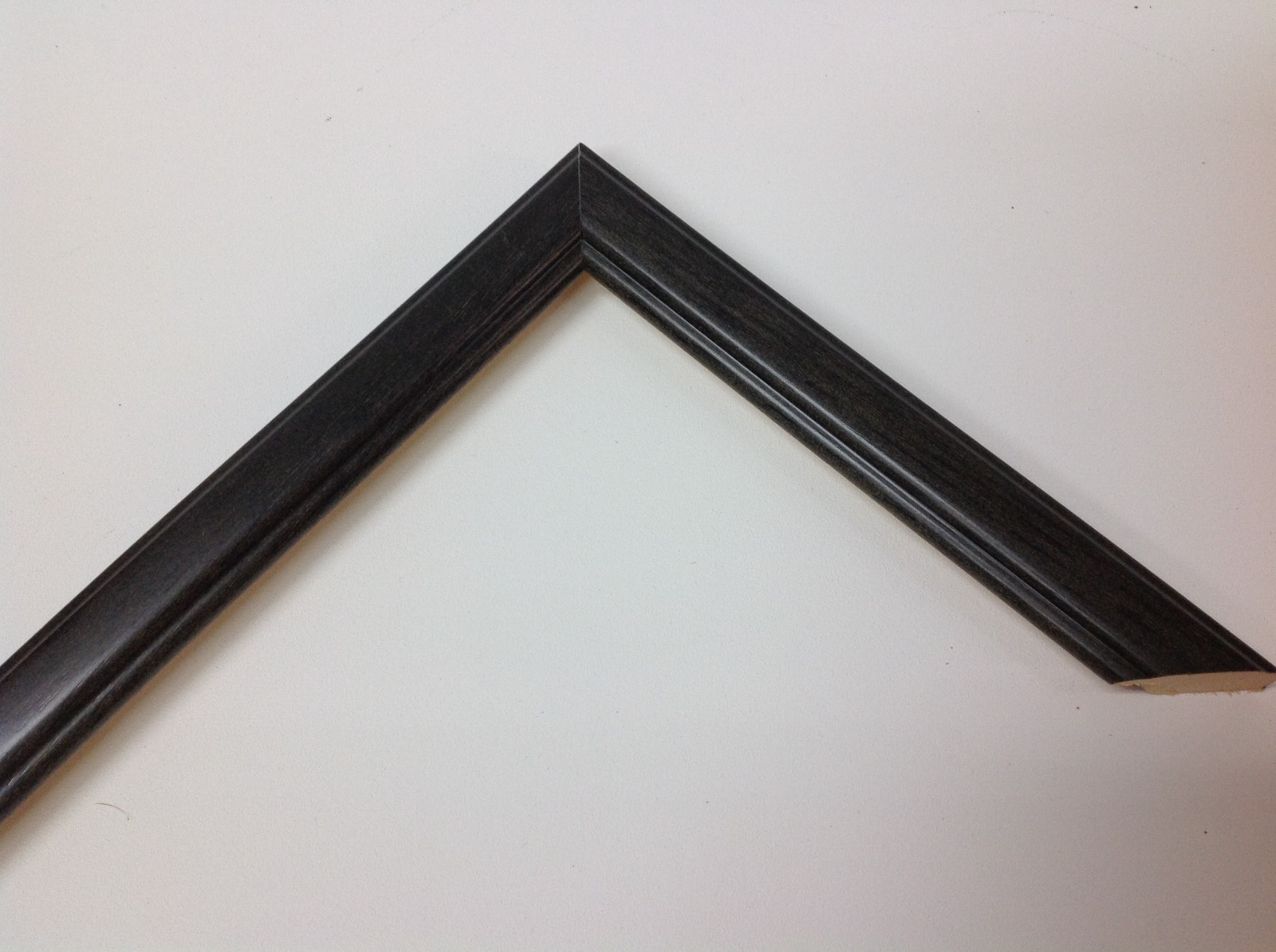 100' lot custom length picture frame moulding charcoal woodgrain 24stix@54