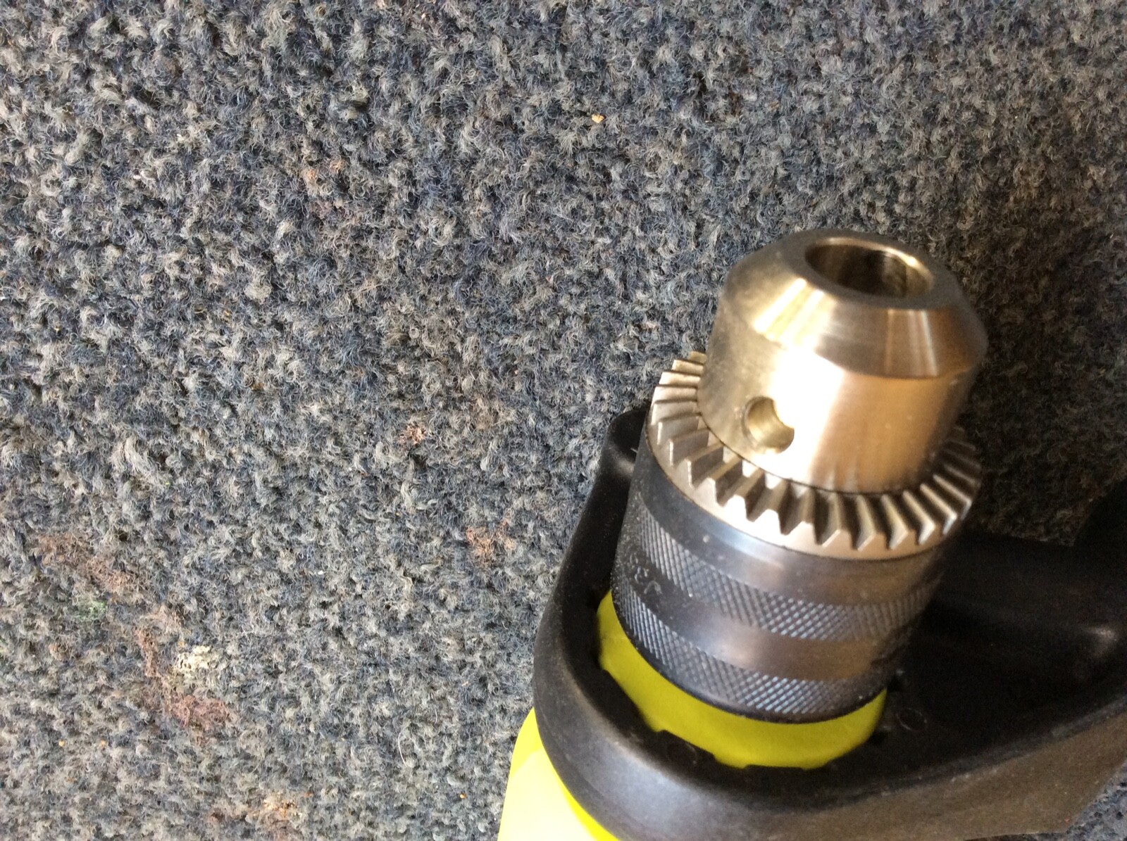 Ryobi  Corded Hammer Drill w/ handle  LIGHTLY USED, WORKS PERFECT!