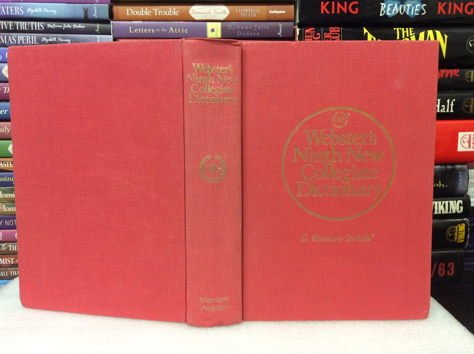 Webster’sNewTwentiethCenturyDictionary Webster's Ninth New Collegiate DIctionary (Merriam-Webster