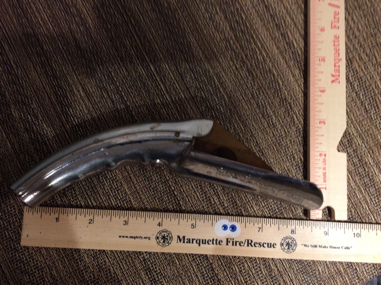 Vintage “Canspout” Oil Can Self Piercing Spout Huffman MFG USA (IS-591)