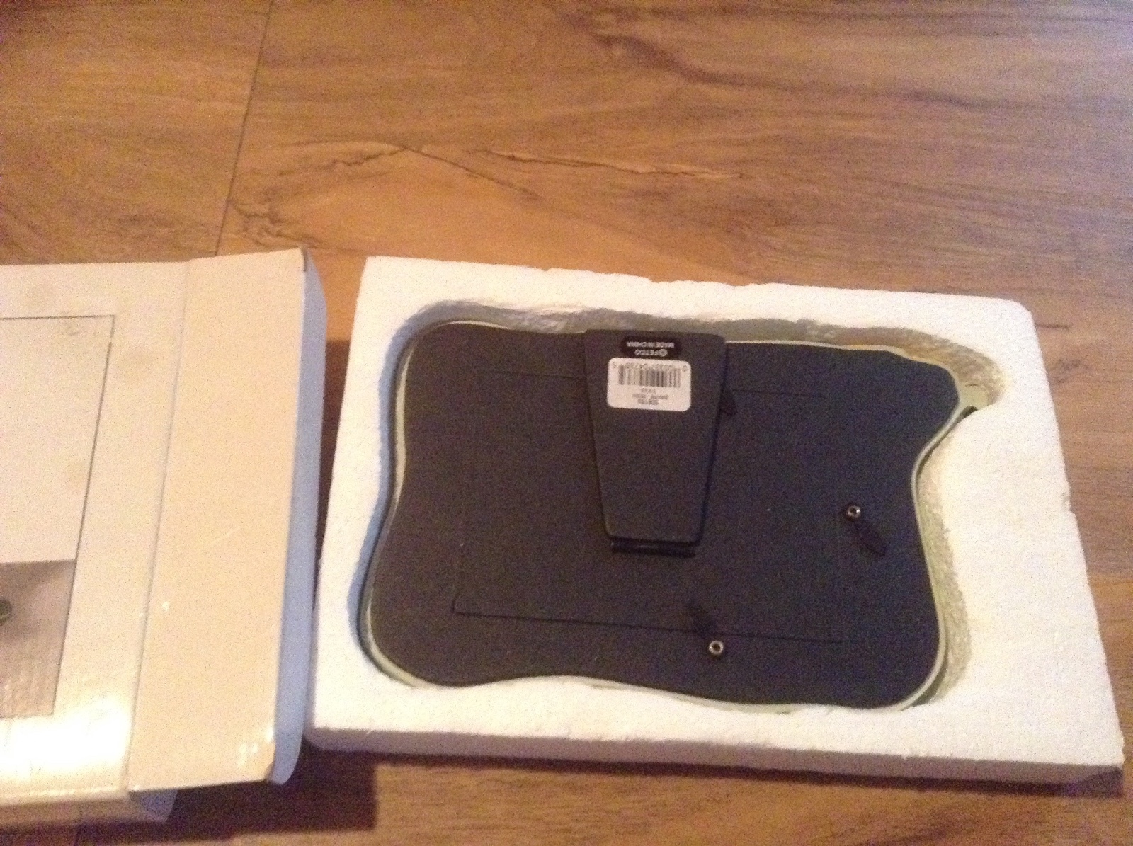 BABY CHILD PHOTO FRAME  NEW IN BOX