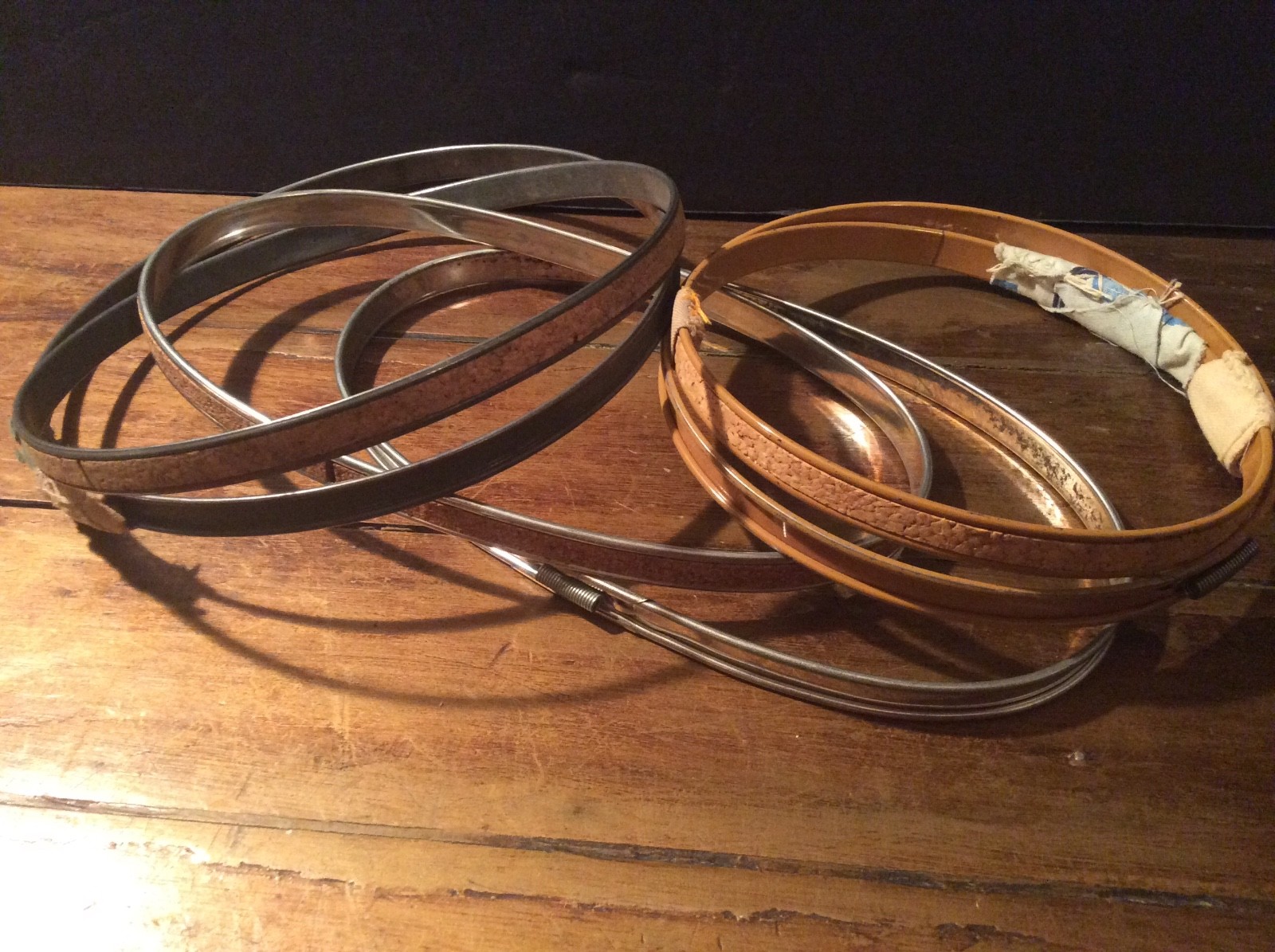 Vintage Lot 6 Embroidery Hoops Frames Metal Cork Lined  5” 7