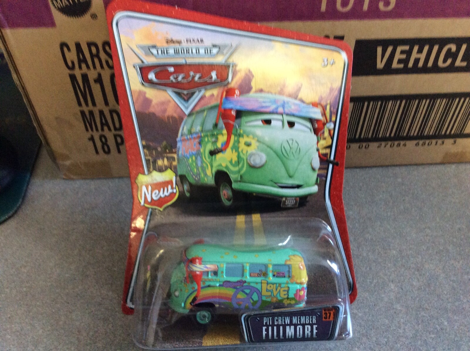 ディズニー・ピクサー カーズ フィルモア 37 ディズニー・ピクサー カーズ フィルモア 37 Amazon.co.jp