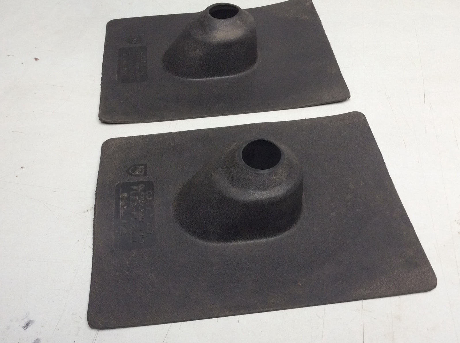 OATEY CO. FLEX FLUSH 1 1/4- 1 1/2 ALL PIPE QTY 2 #61858