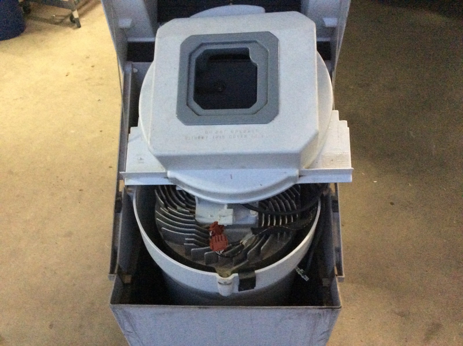 Fuelmaker FMQ-2-30 Case W/Control Moduel & Cooling Fan