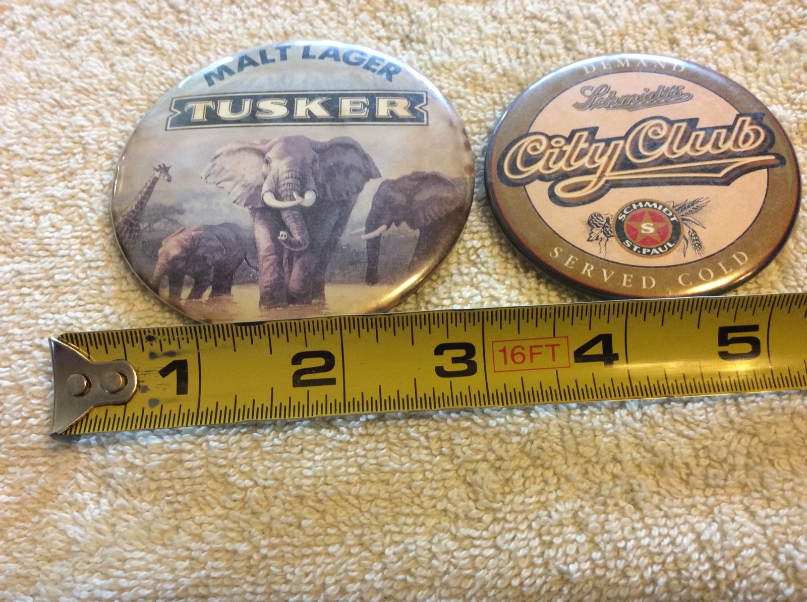 Tusker Malt Lager Pin Pinback Button elephant giraffe + Schmidt City Club lot